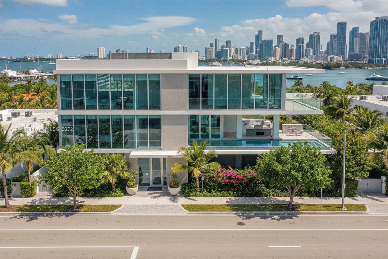 Exterior of the penthouse with rooftop pool in Miami, FL